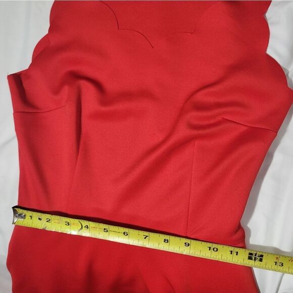 IN San Francisco scallop neck and hem design sz 1 - Picture 7 of 10